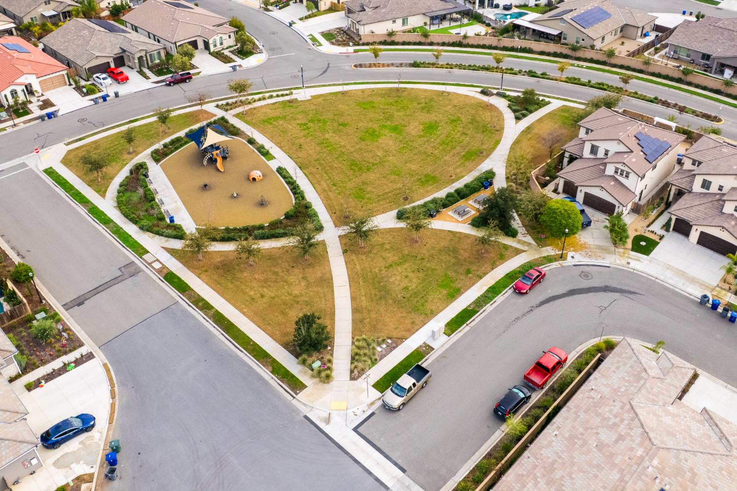 1731 N Hanson Ave, Clovis, CA 93619