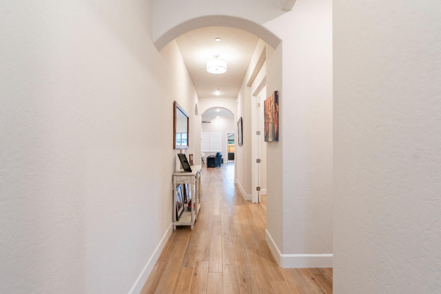 1731 N Hanson Ave, Clovis, CA 93619