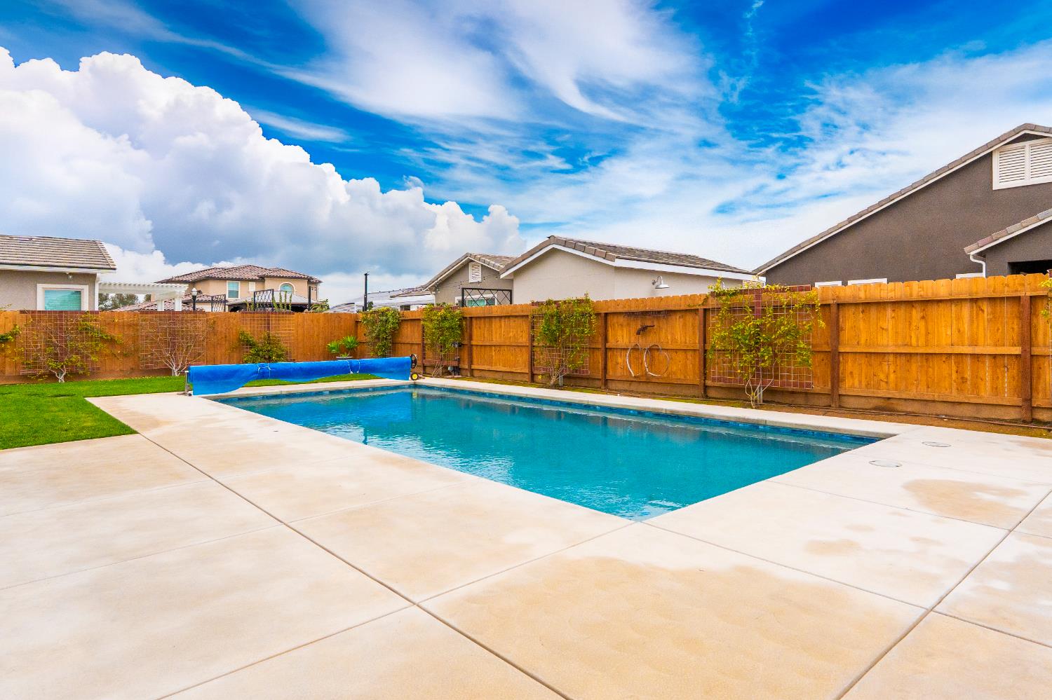 1731 N Hanson Ave, Clovis, CA 93619