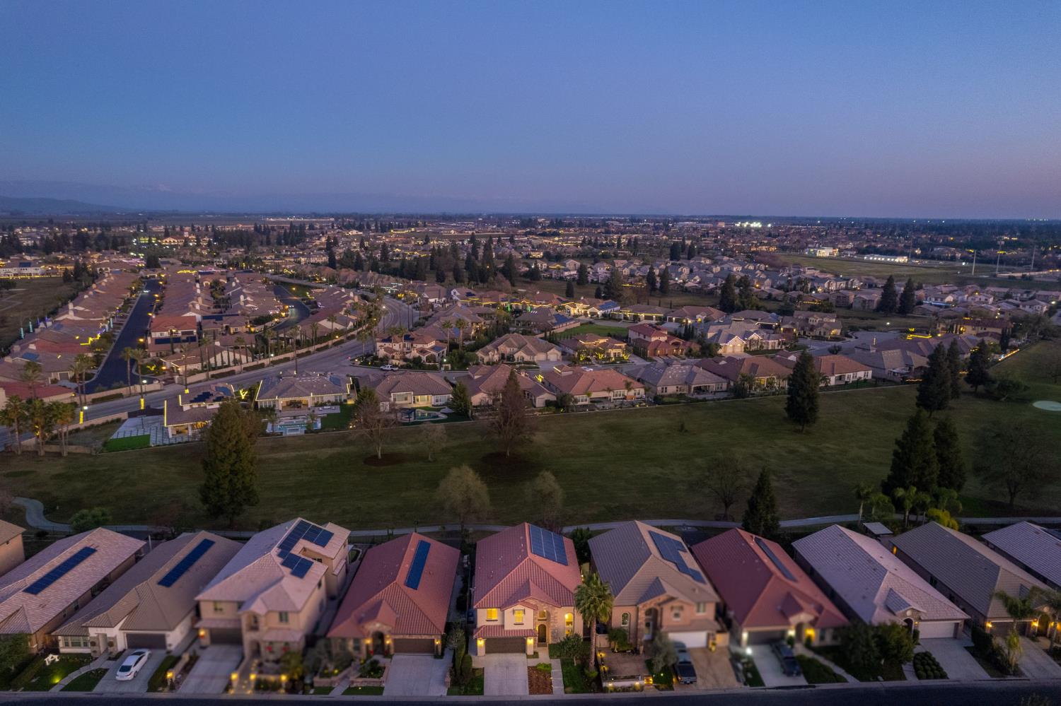 11384 N Via Montessori Dr, Fresno, CA 93730