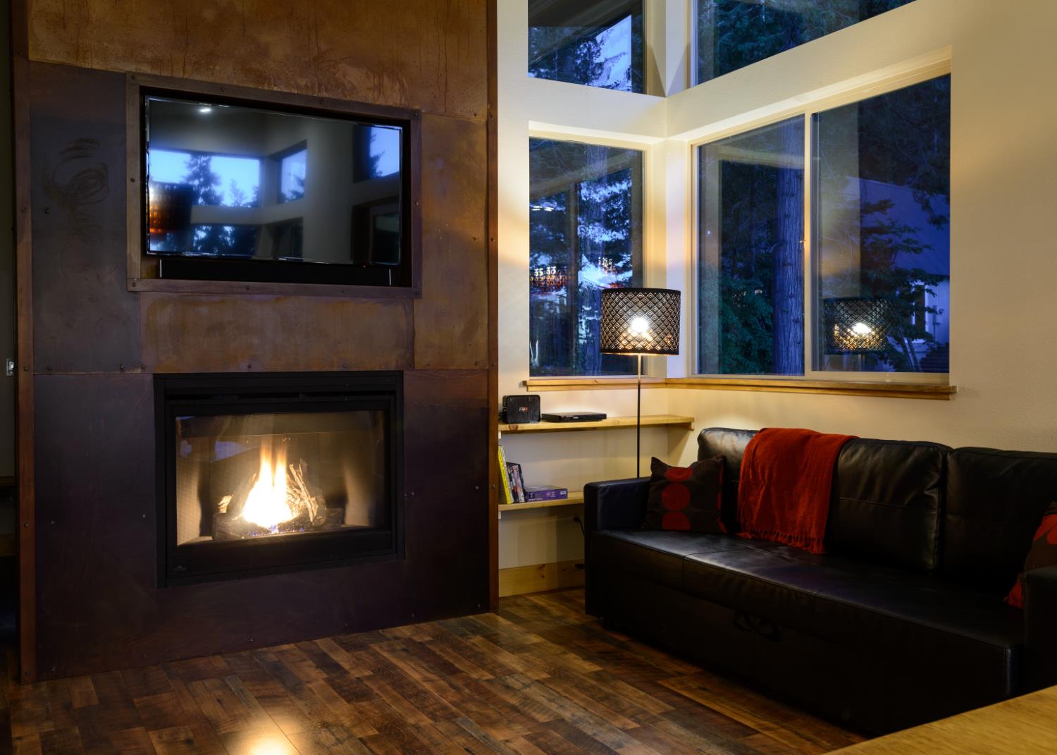 7436 Yosemite Park Way, Yosemite West, CA 95389