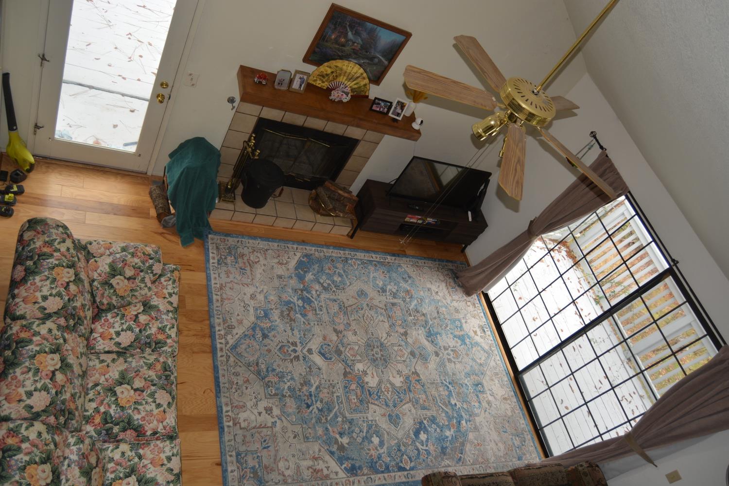 40748 Foxboro Ct, Bass Lake, CA 93604