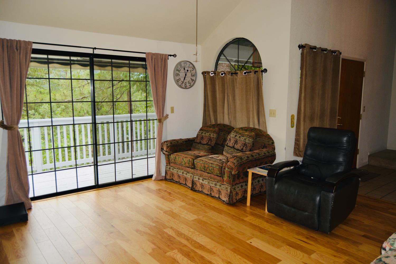 40748 Foxboro Ct, Bass Lake, CA 93604