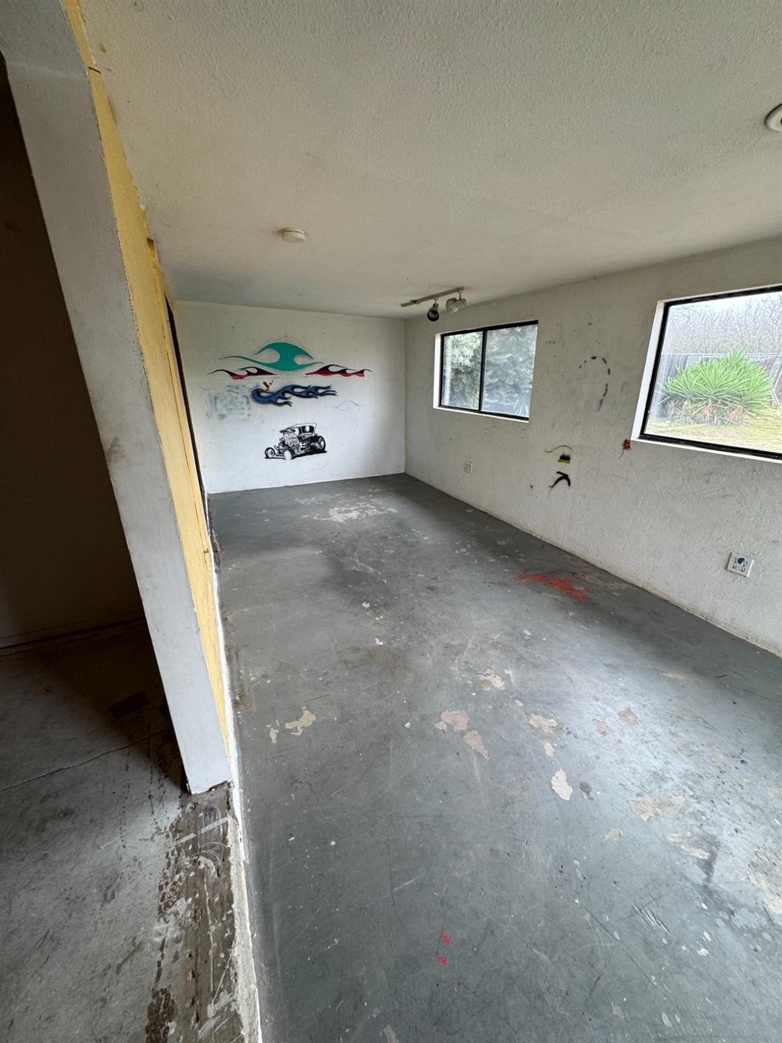 2433 W Clemenceau, Caruthers, CA 93609