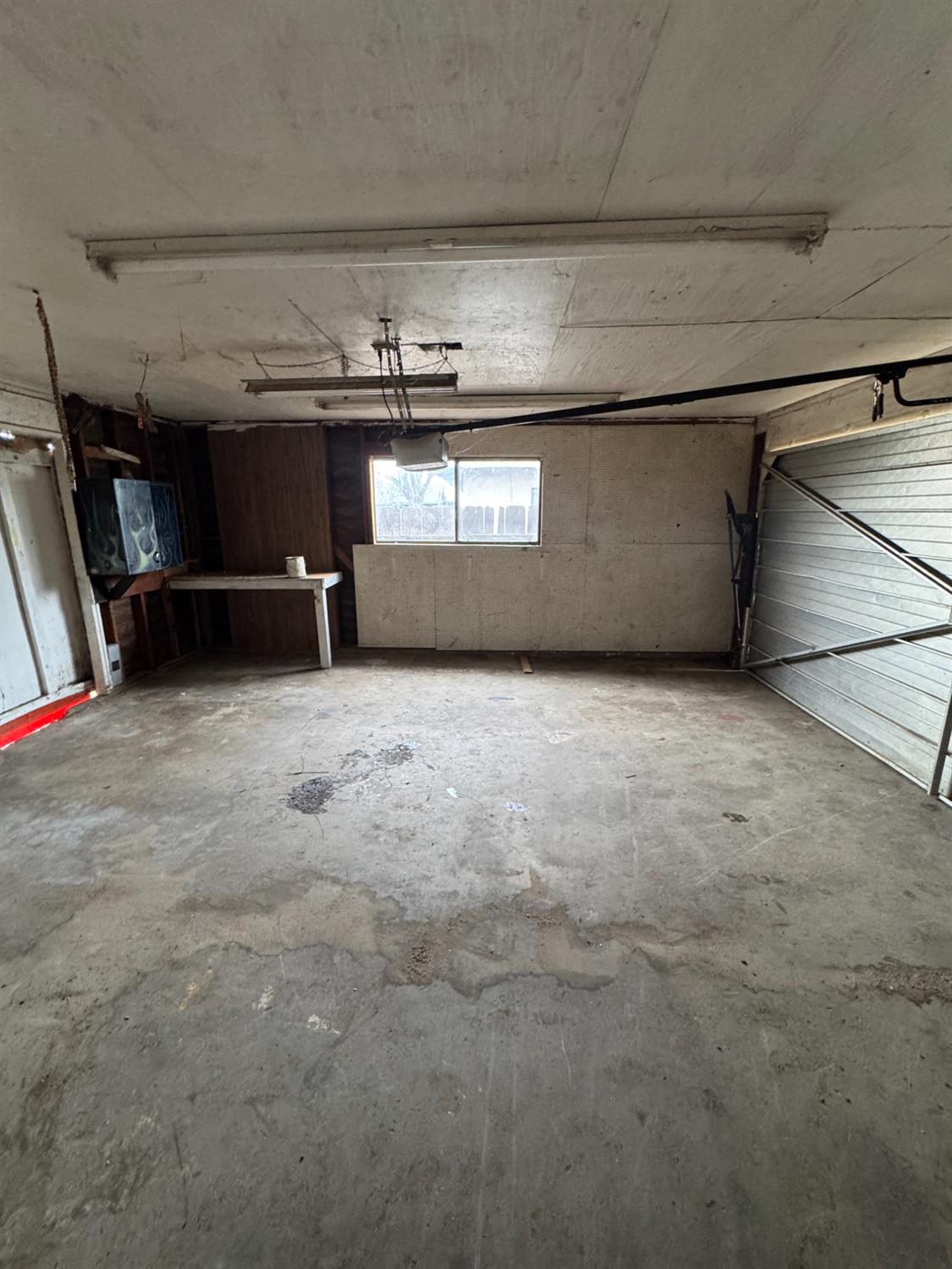 2433 W Clemenceau, Caruthers, CA 93609