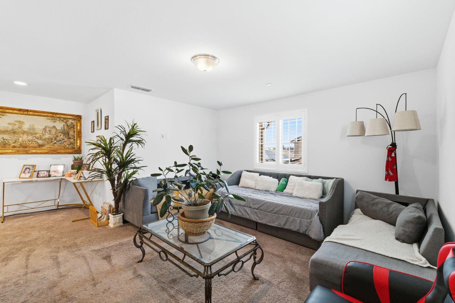 6349 W Acacia Ave, Fresno, CA 93723