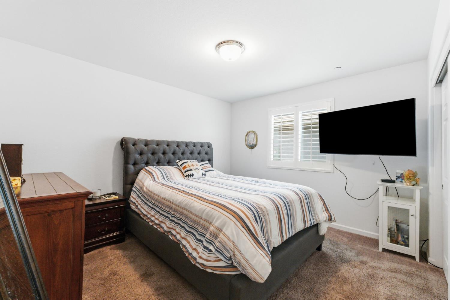 6349 W Acacia Ave, Fresno, CA 93723