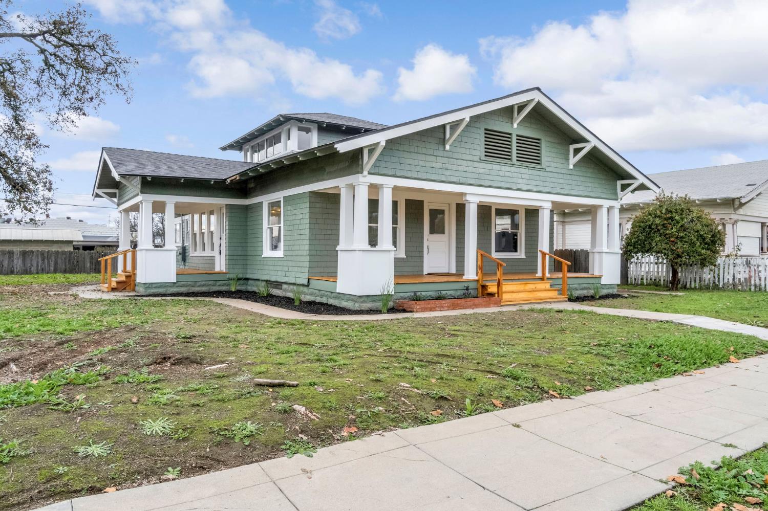 1357 F St, Reedley, CA 93654