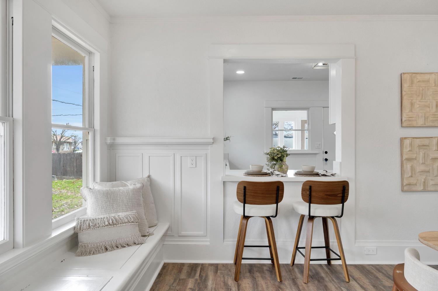 1357 F St, Reedley, CA 93654