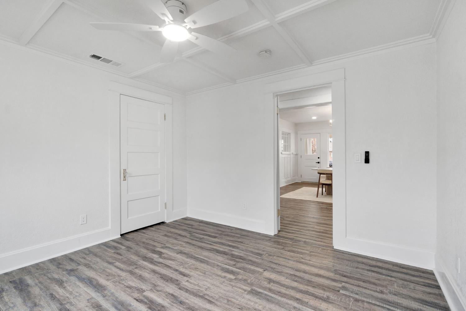 1357 F St, Reedley, CA 93654