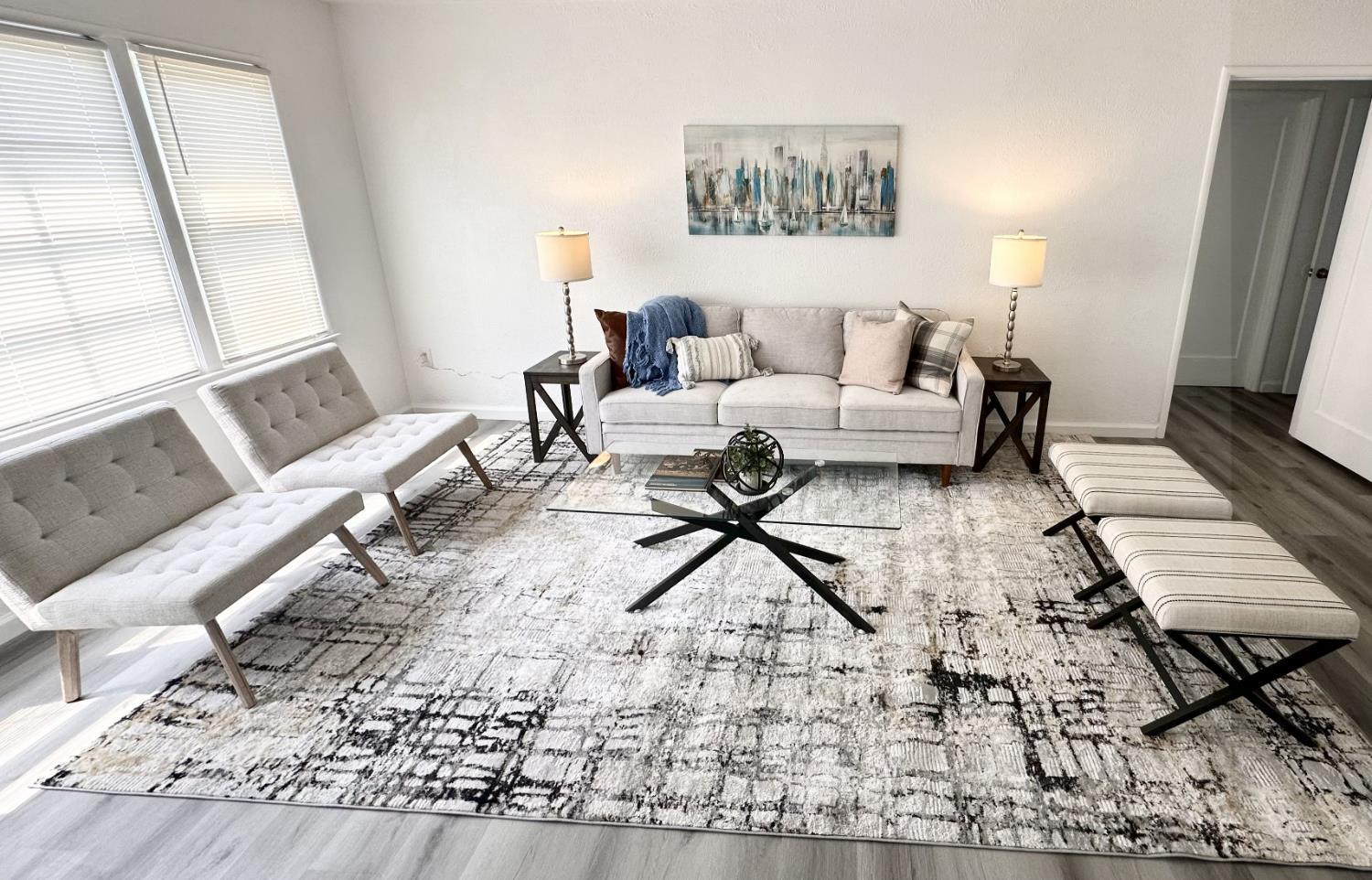 102 E Willamette Ave, Fresno, CA 93706