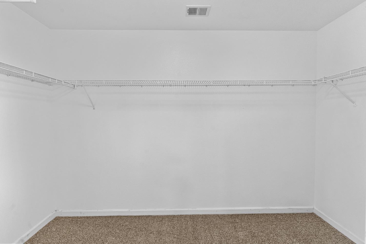 603 Kaweah Ave, Clovis, CA 93619