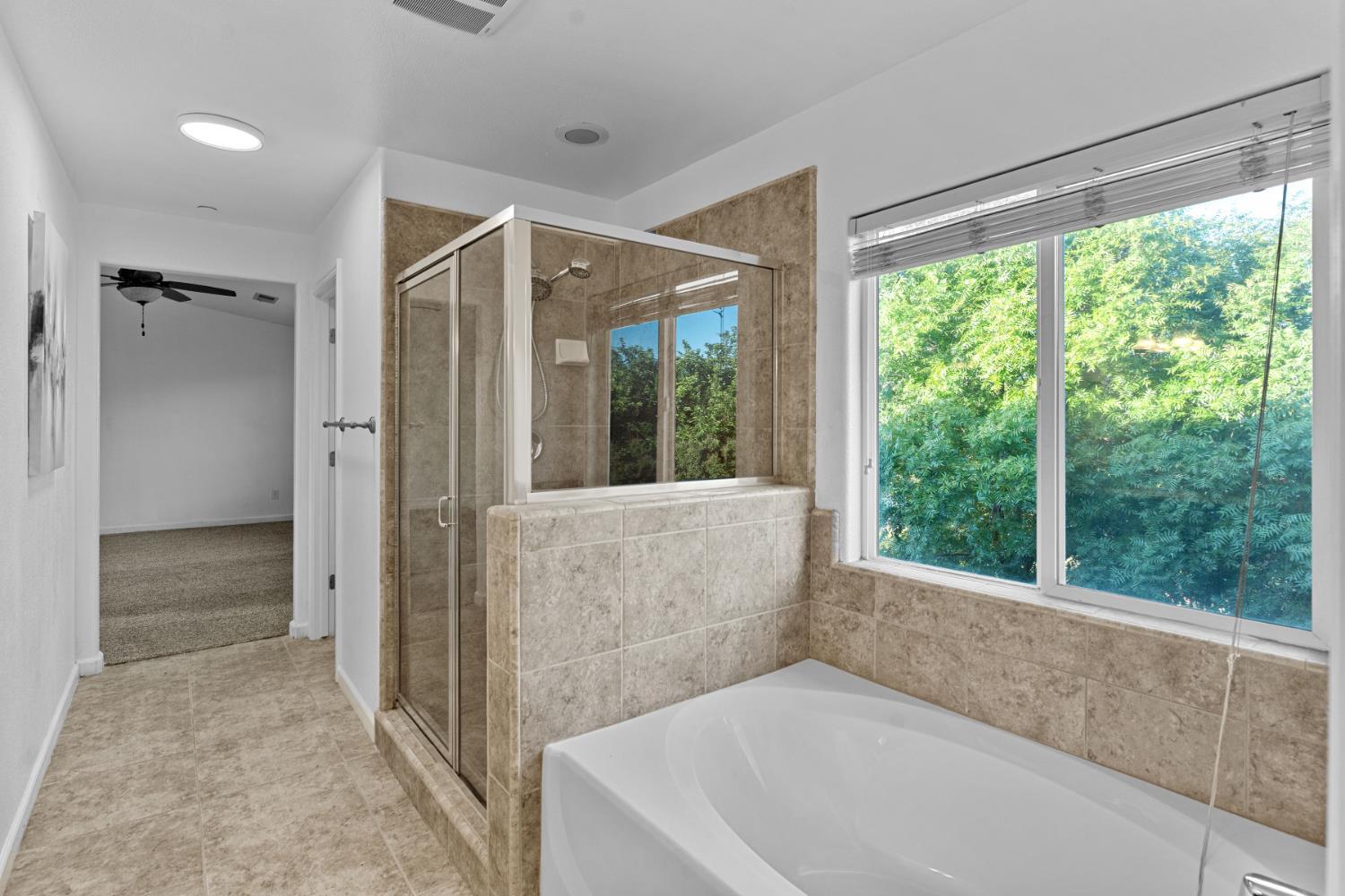 603 Kaweah Ave, Clovis, CA 93619