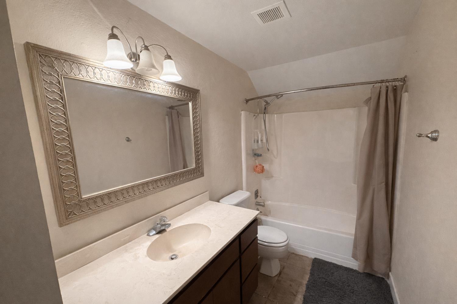 2795 Vista Palomar, Fairfield, CA 94534