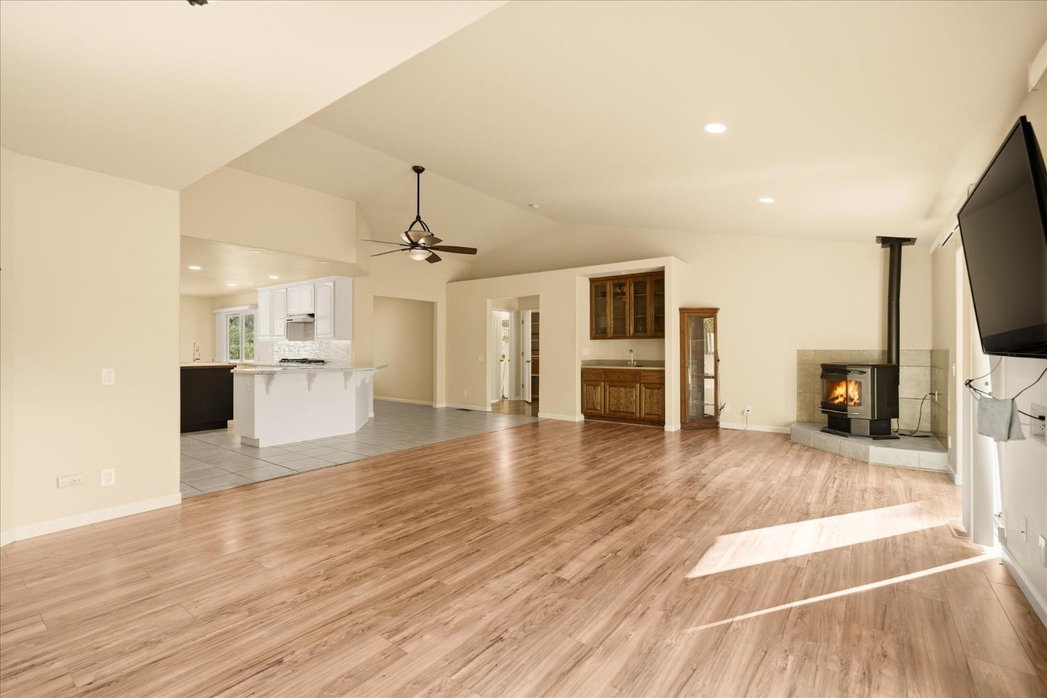 55028 Los Pinos Ln, Coarsegold, CA 93614