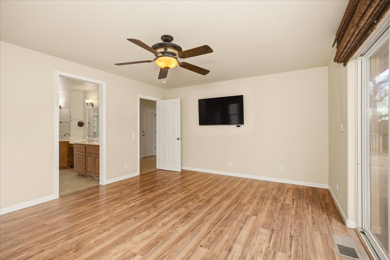 55028 Los Pinos Ln, Coarsegold, CA 93614