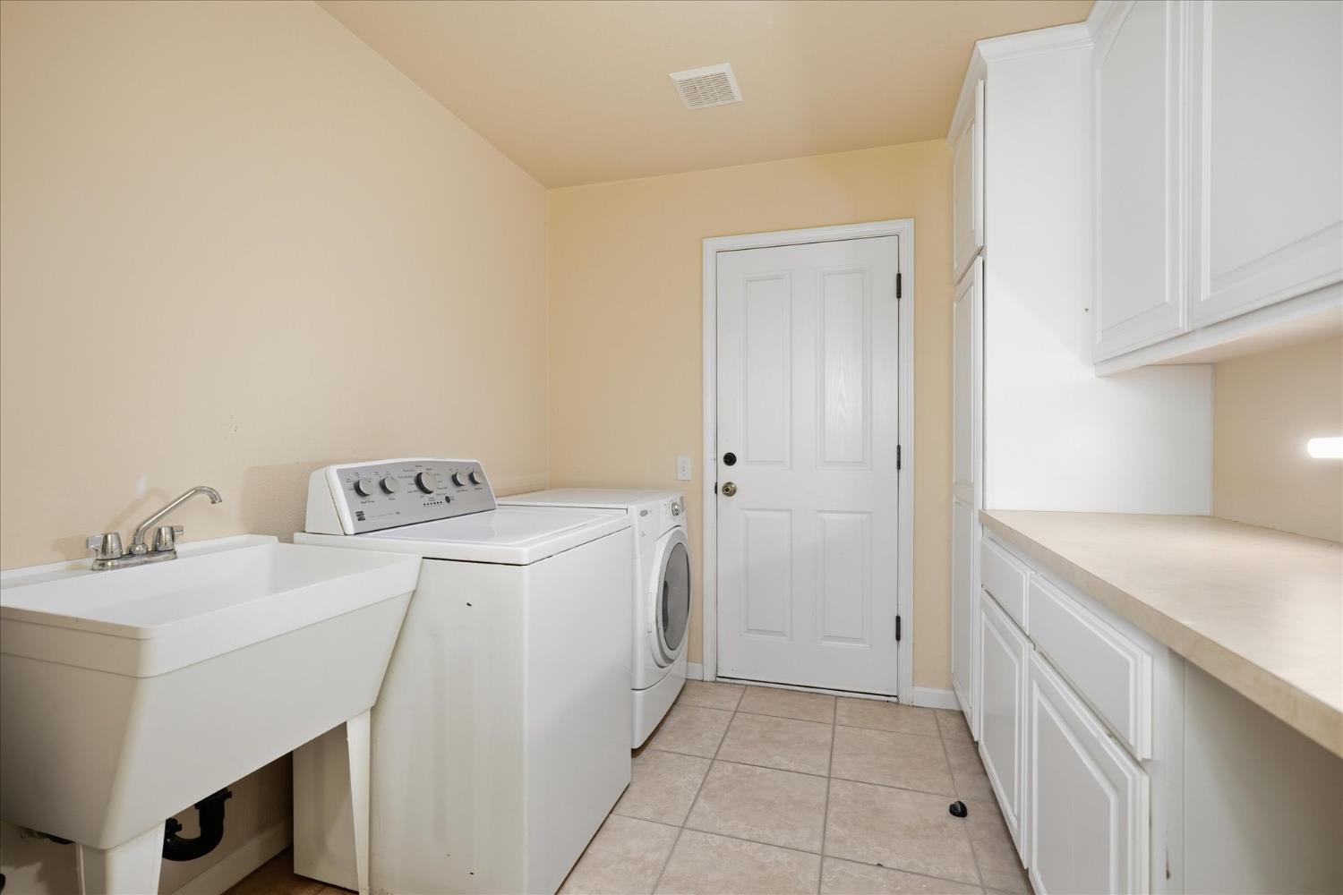 55028 Los Pinos Ln, Coarsegold, CA 93614