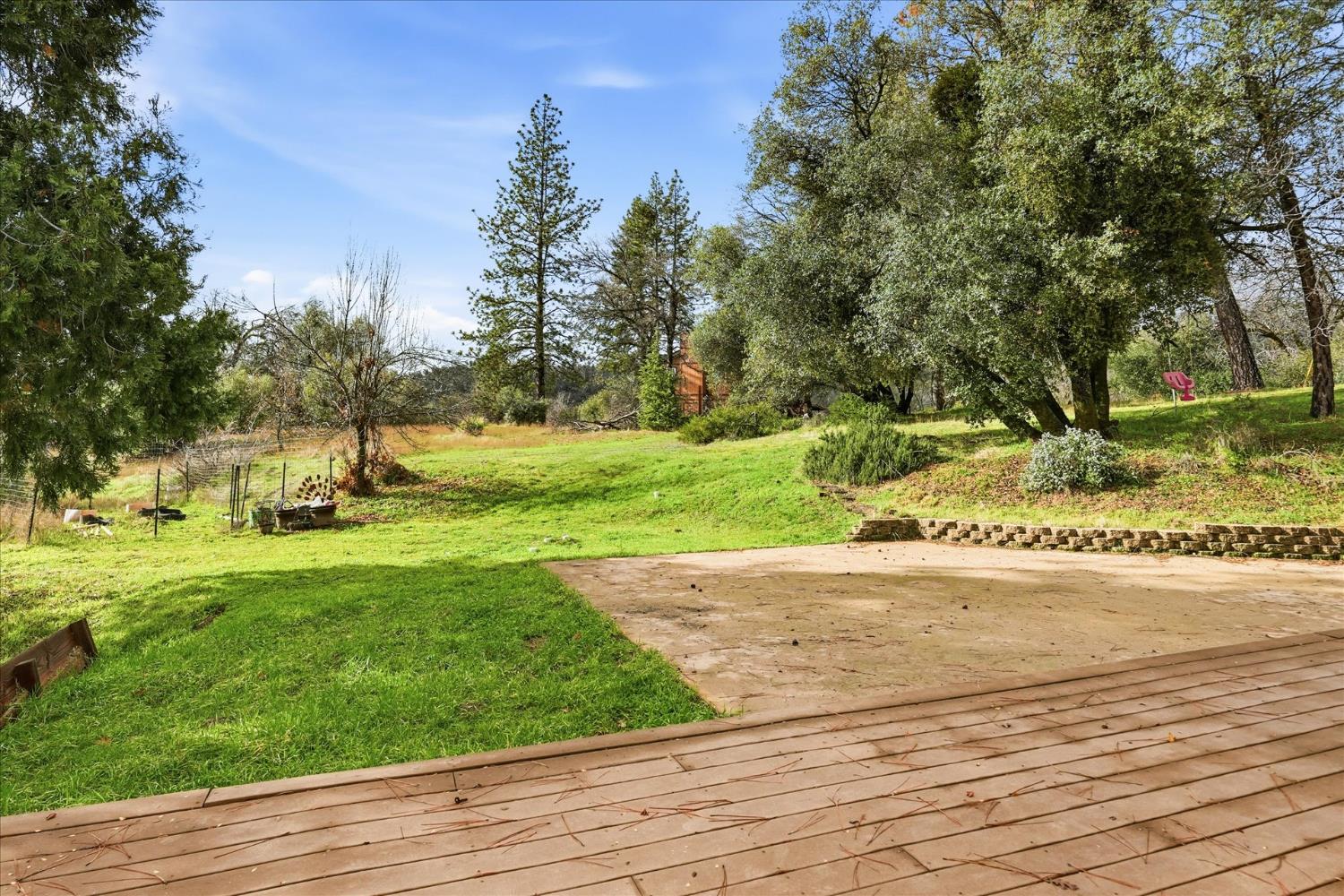 55028 Los Pinos Ln, Coarsegold, CA 93614