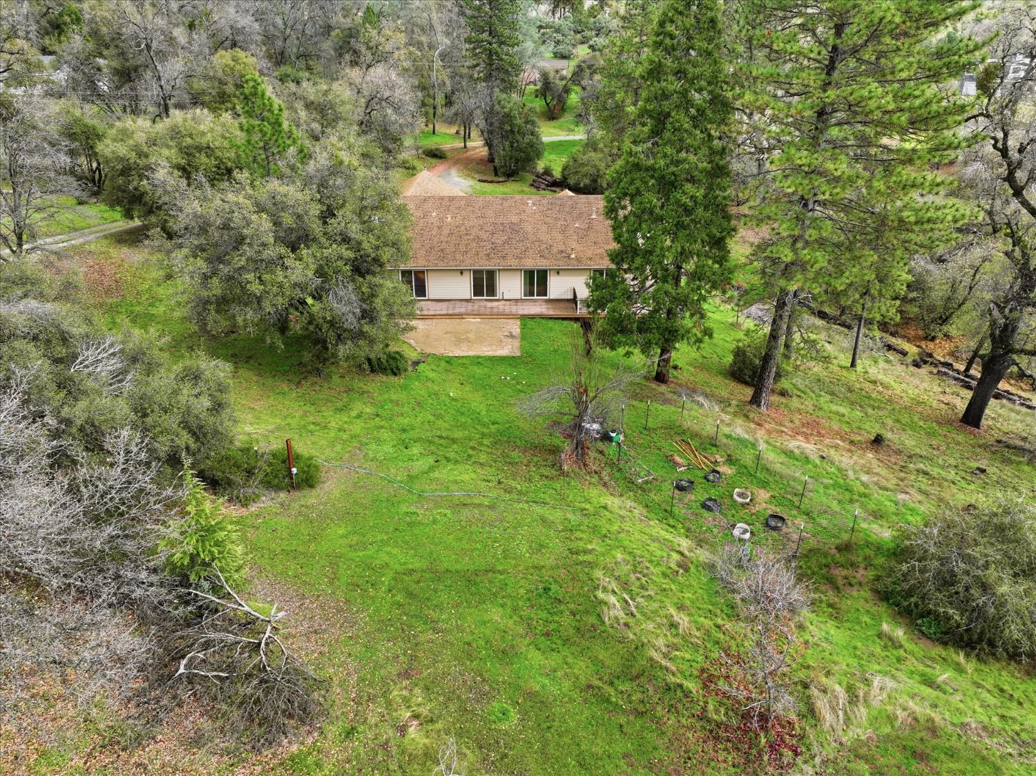 55028 Los Pinos Ln, Coarsegold, CA 93614