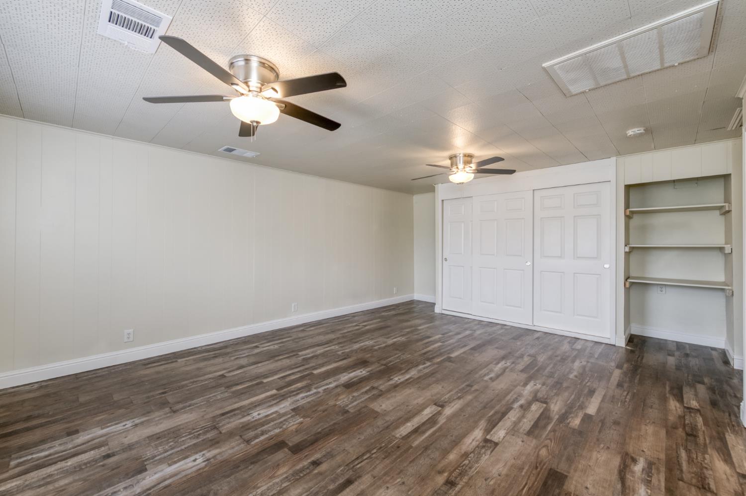 3938 E Michigan Ave, Fresno, CA 93703