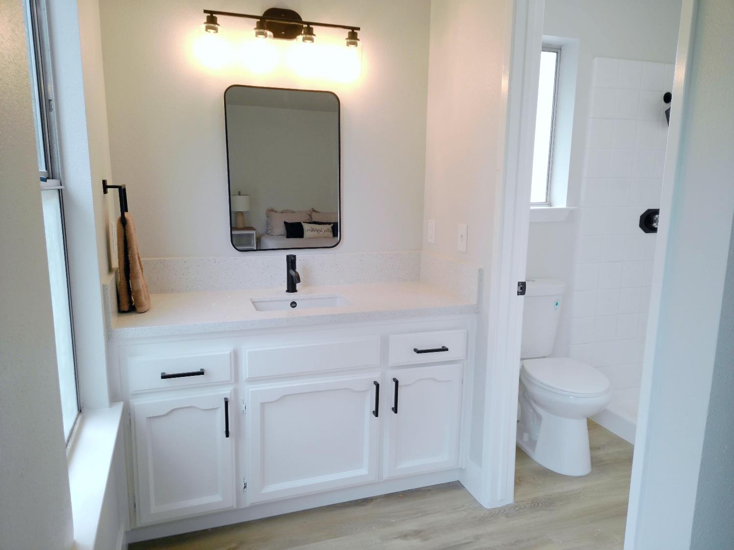 3922 N Dante Ave, Fresno, CA 93722