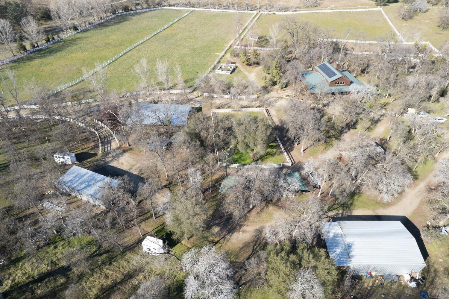 36039 Cranmore Ln, Auberry, CA 93602