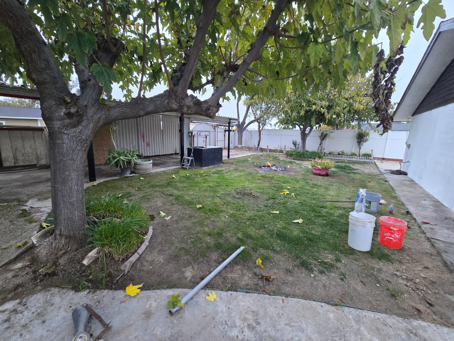 25323 W Scaggs Ave, Tranquillity, CA 93668