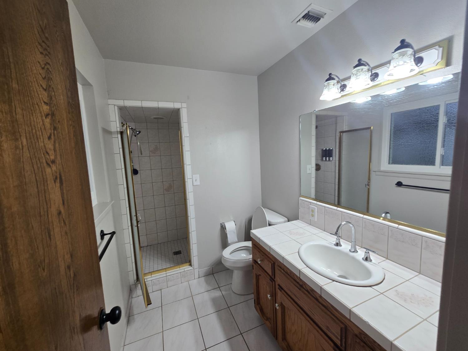 25323 W Scaggs Ave, Tranquillity, CA 93668