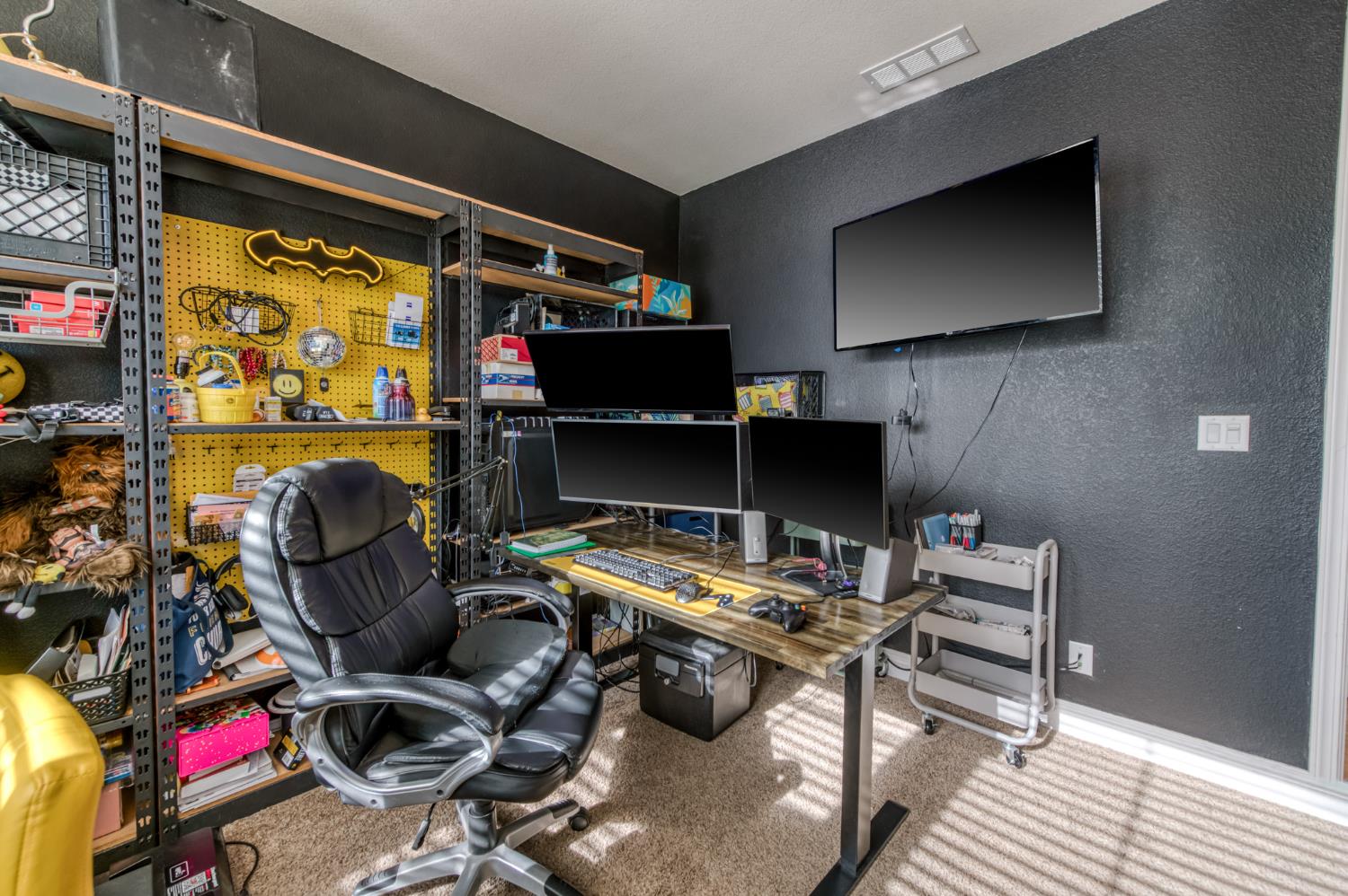 6180 E Providence Ave, Fresno, CA 93727