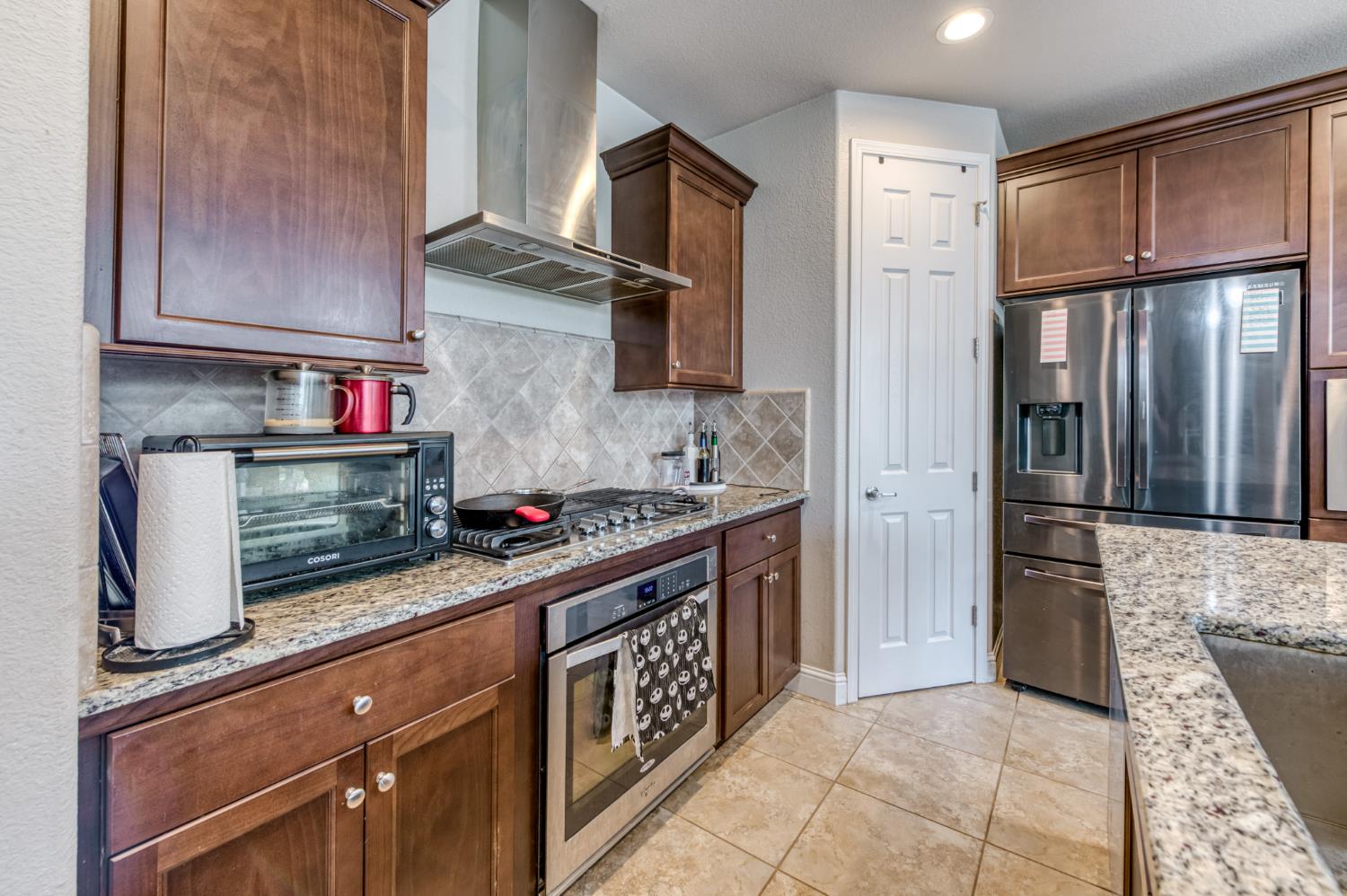 6180 E Providence Ave, Fresno, CA 93727