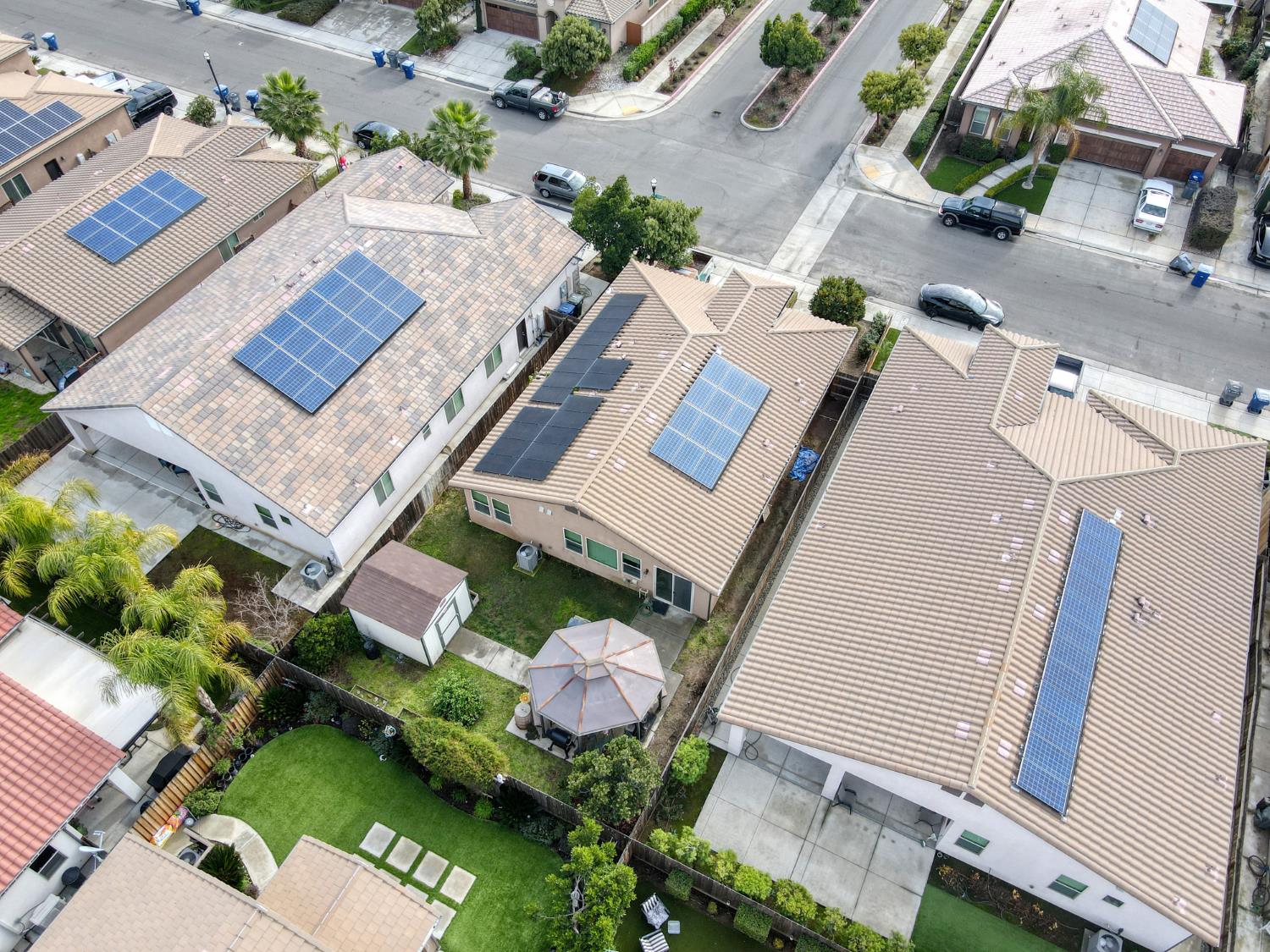 6180 E Providence Ave, Fresno, CA 93727