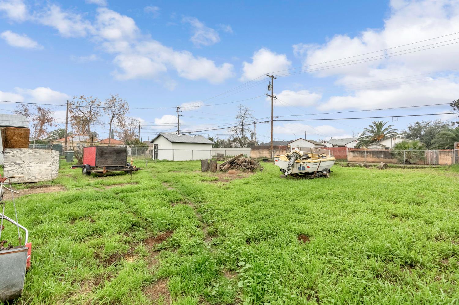 1239 Klette Ave, Fresno, CA 93706