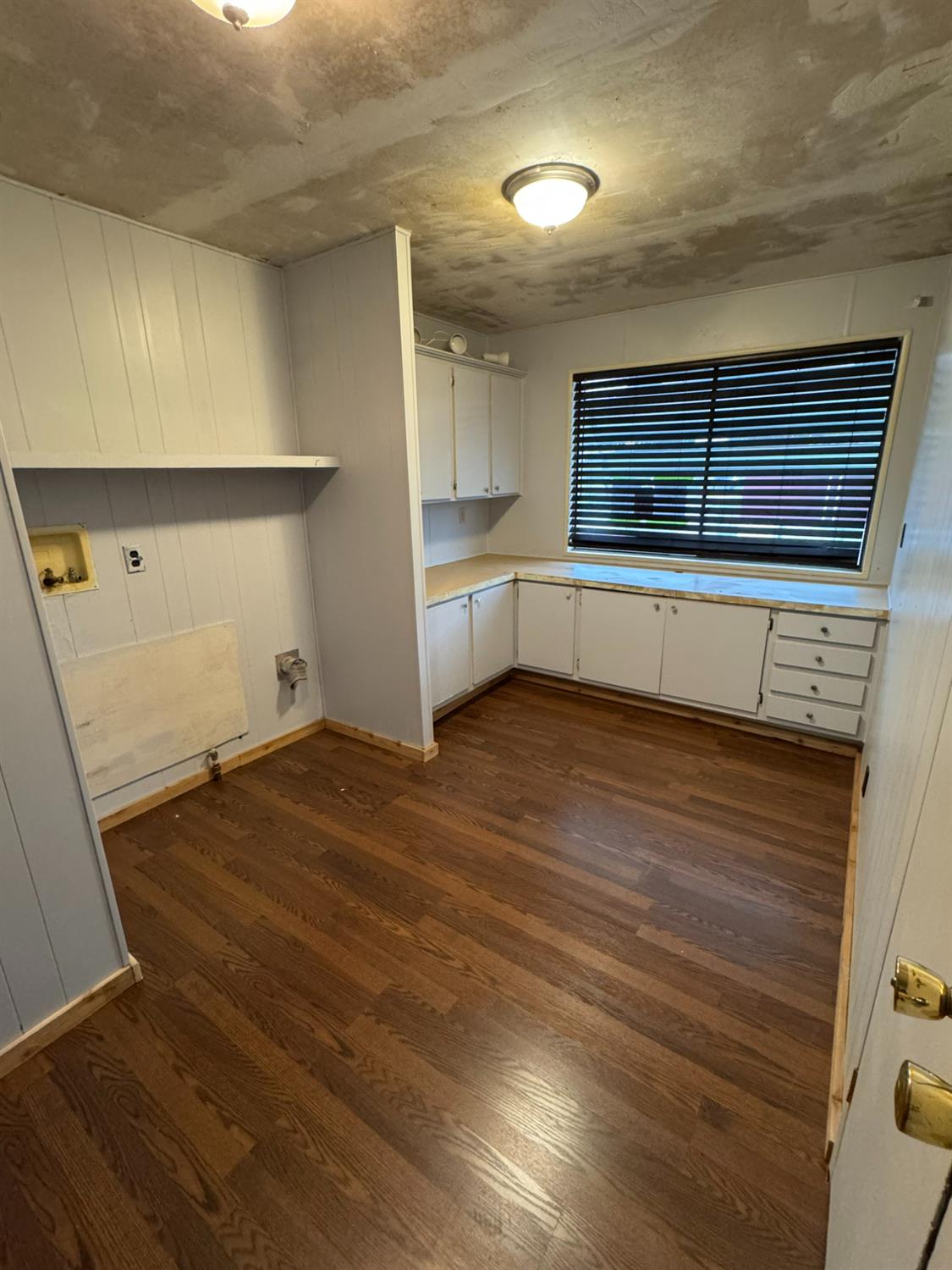 220 S Madera Ave #SPC10, Kerman, CA 93630