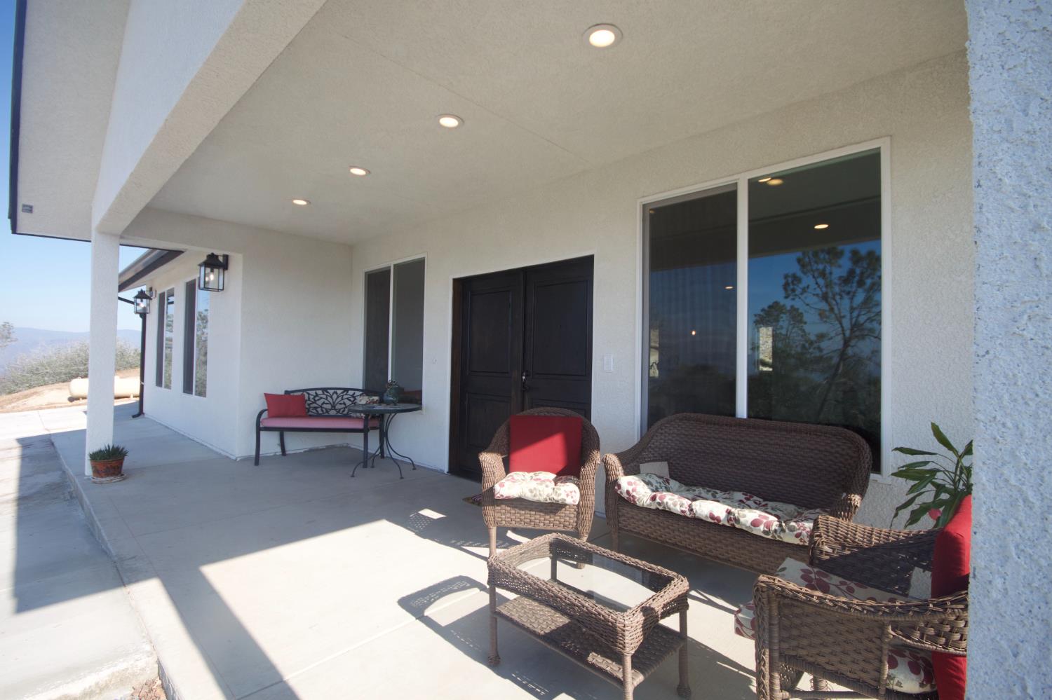 40275 Lilley Mountain Dr, Coarsegold, CA 93614