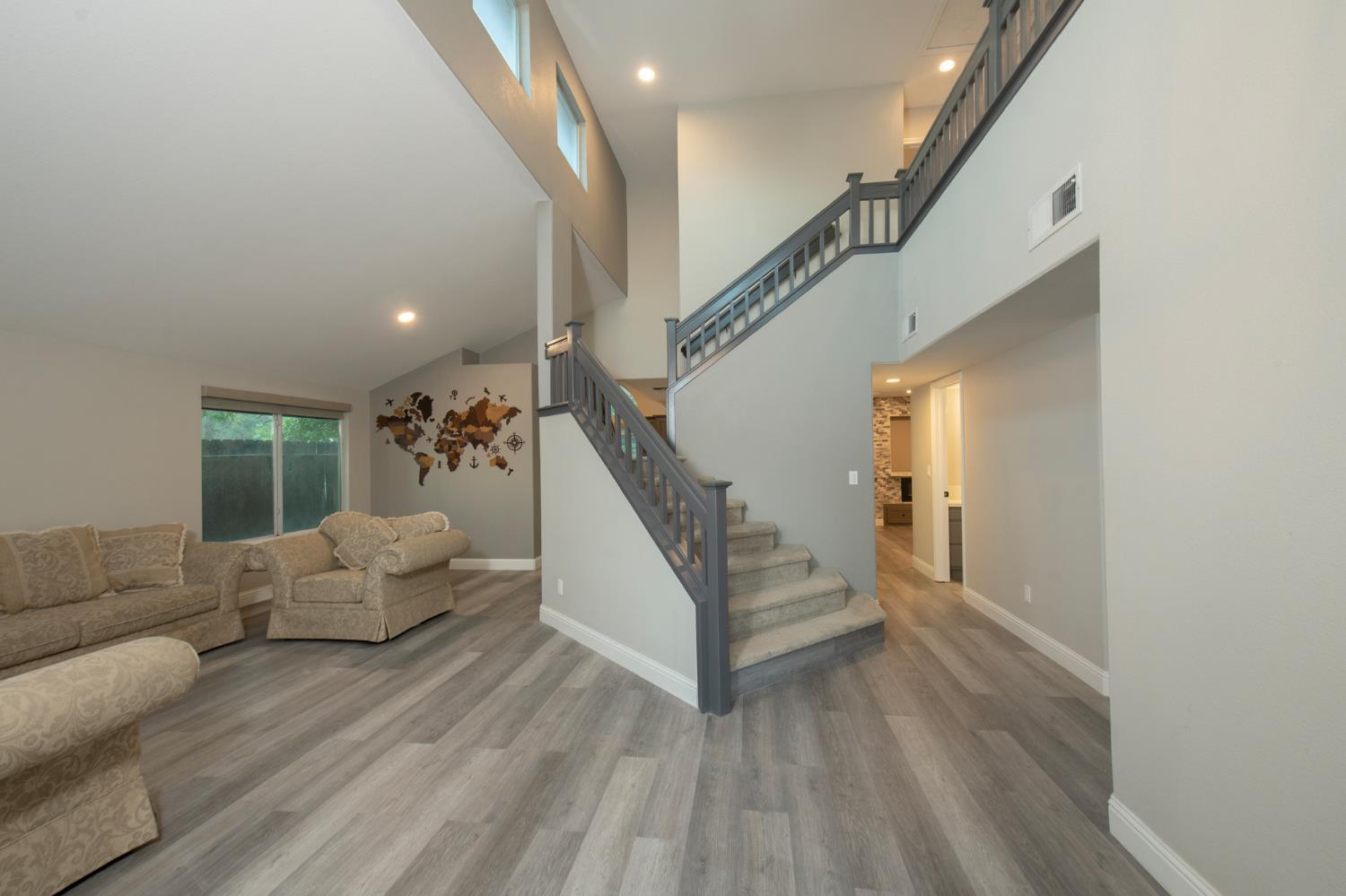 2776 Palo Alto, Fresno, CA 93611