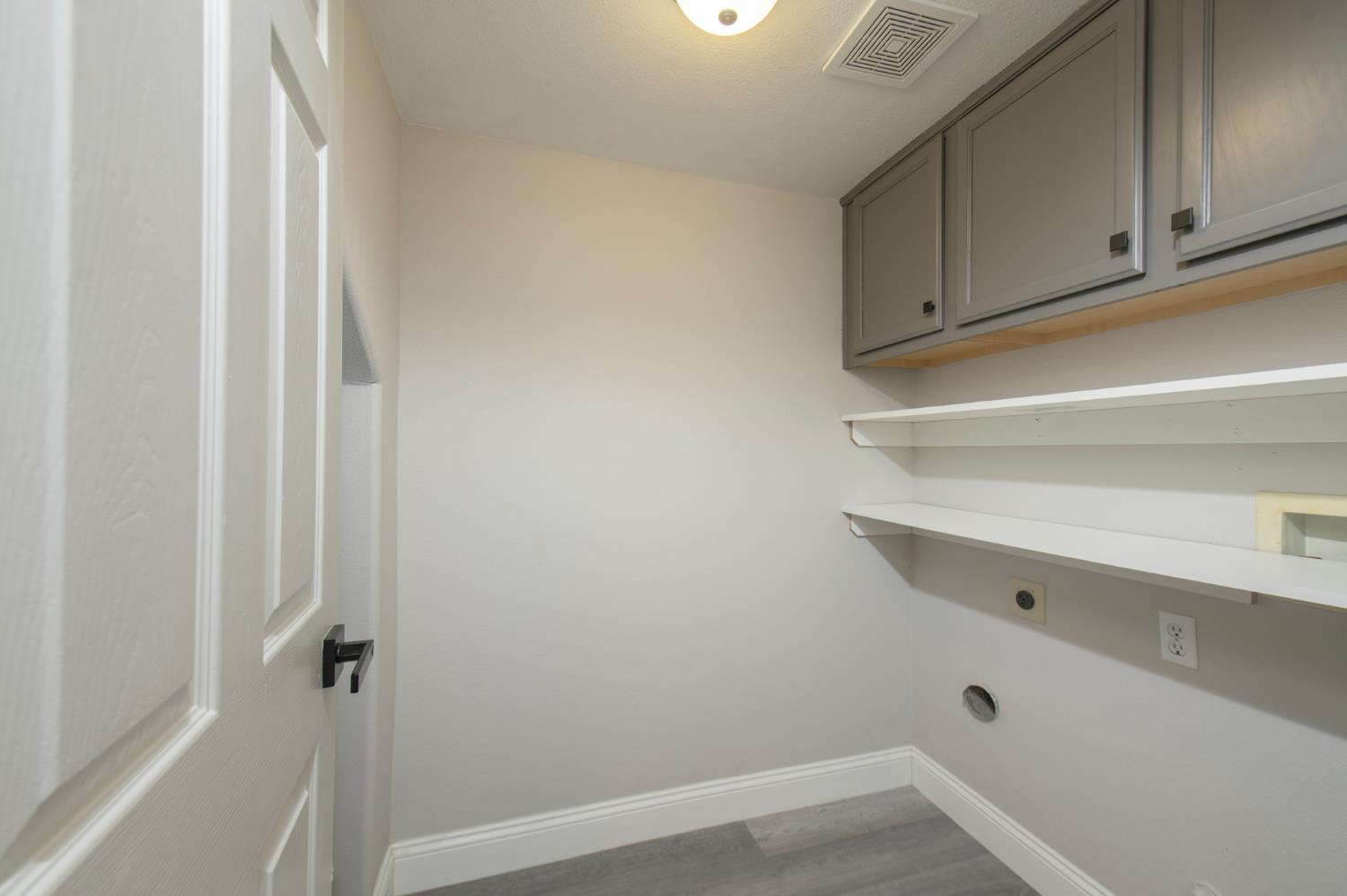 2776 Palo Alto, Fresno, CA 93611