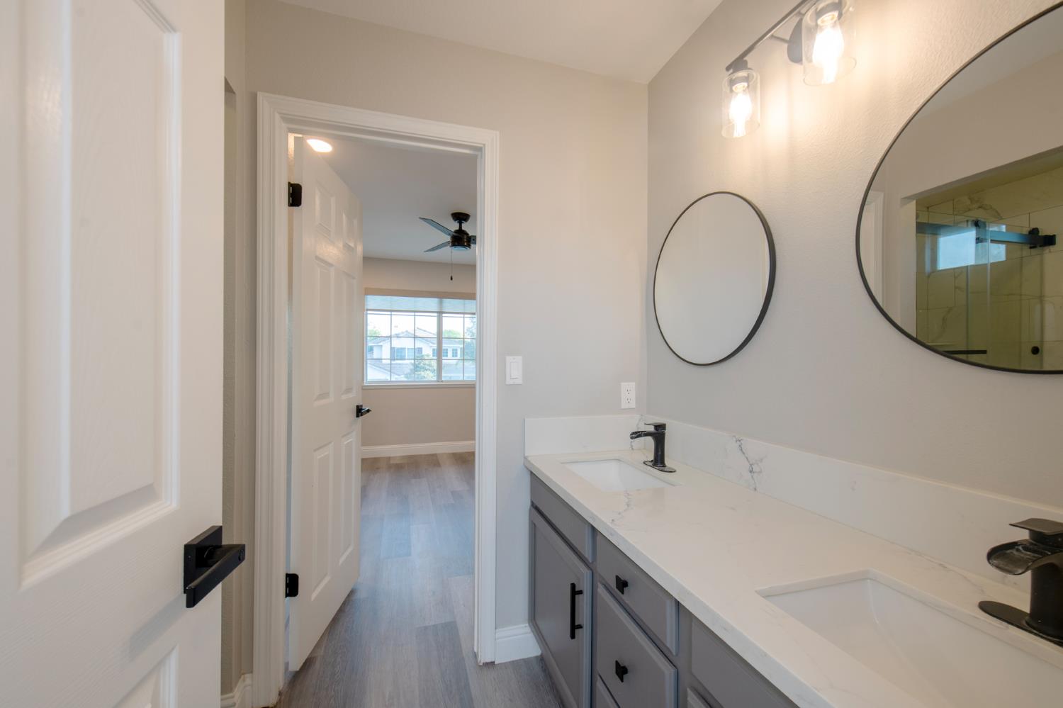 2776 Palo Alto, Fresno, CA 93611