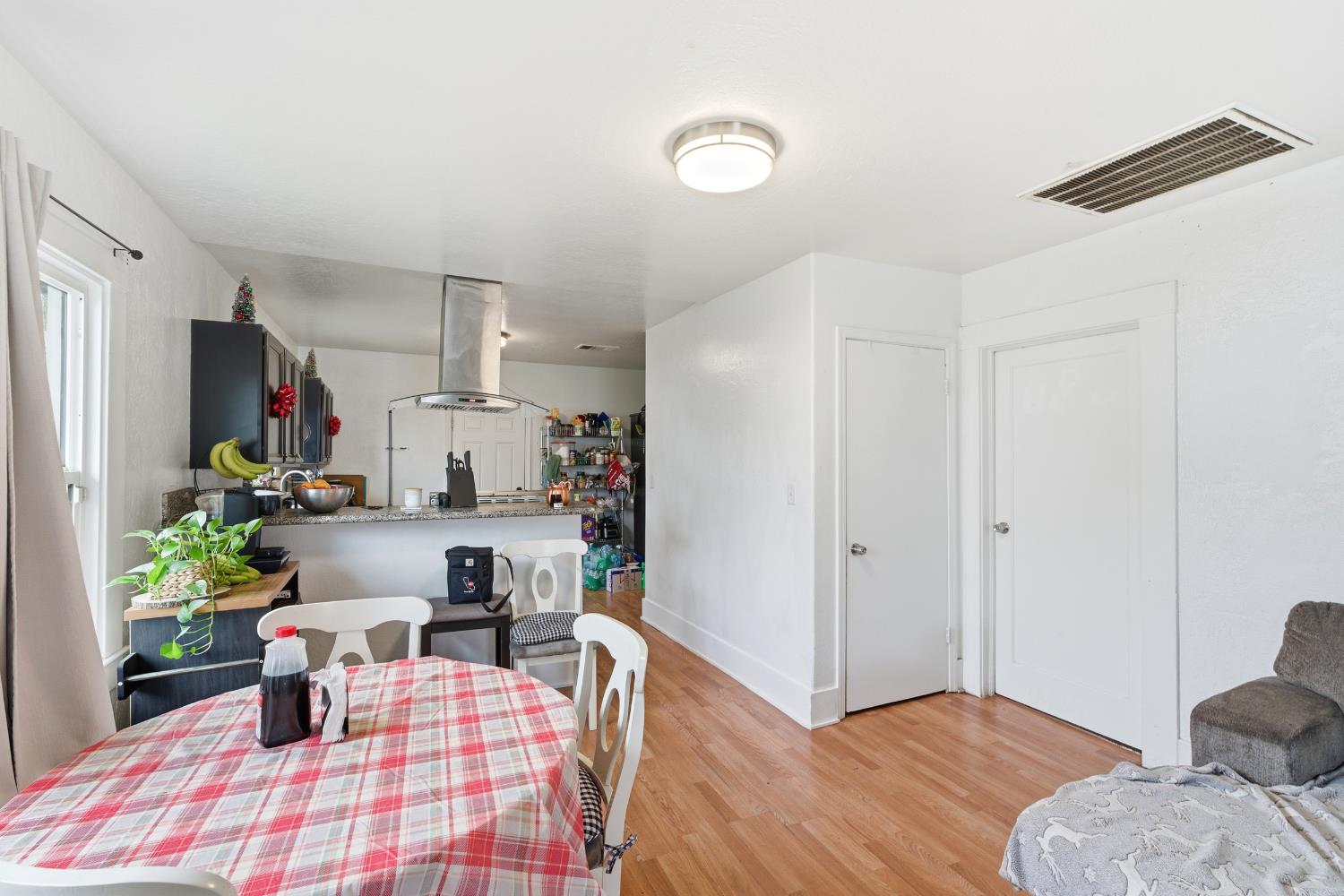 1426 E Patterson, Fresno, CA 93728