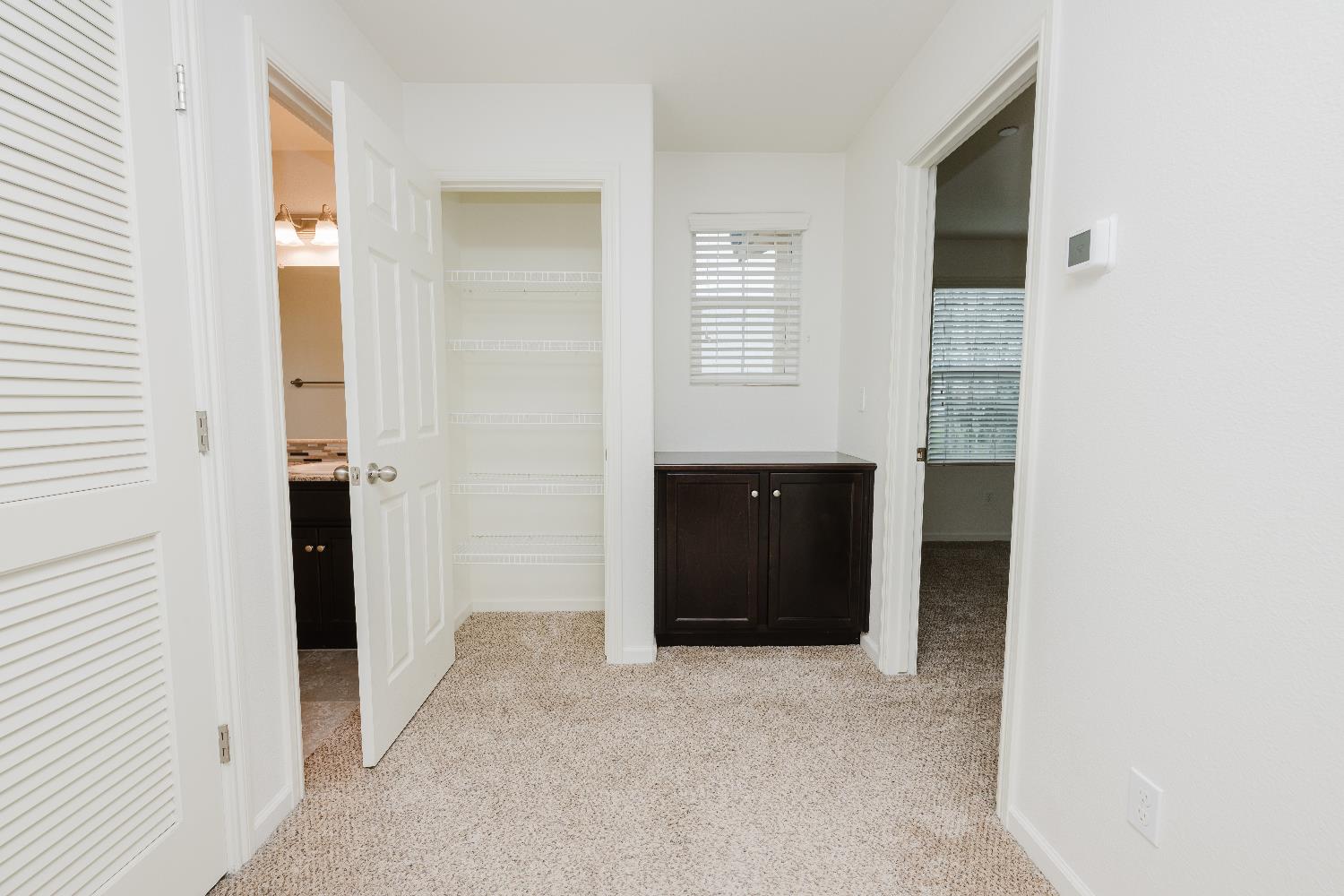 3762 Savant Ln, Clovis, CA 93619