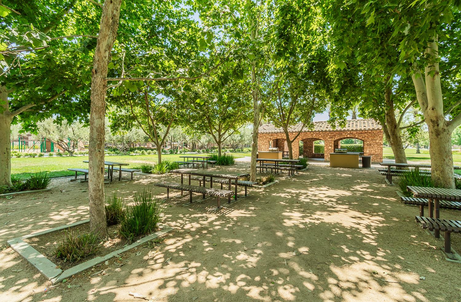 3725 Everglade Ave, Clovis, CA 93619