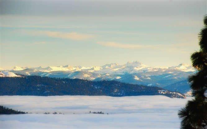 42629 Canyon Vista Ln, Shaver Lake, CA 93664