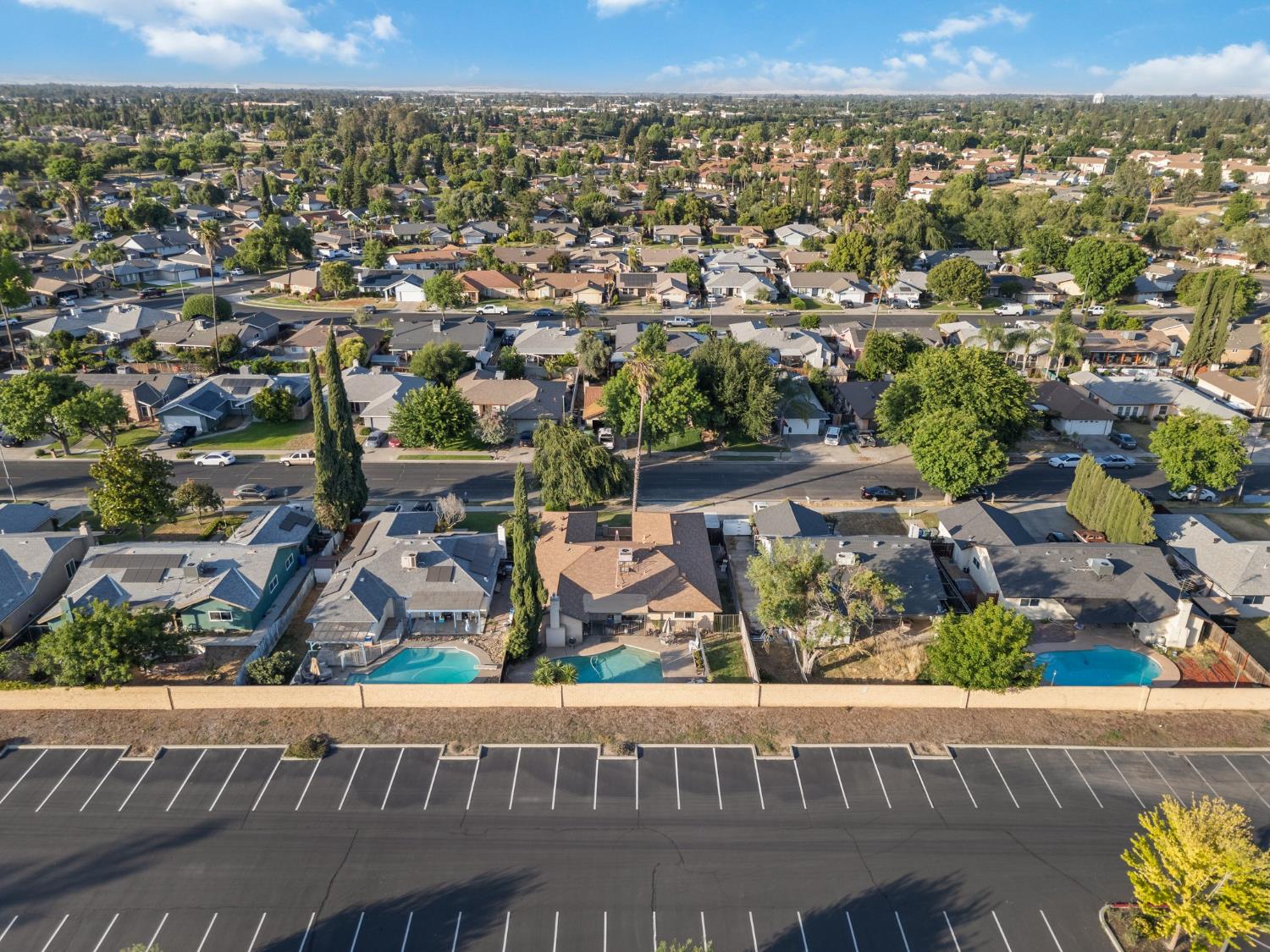 2724 Monocott Dr, Madera, CA 93637