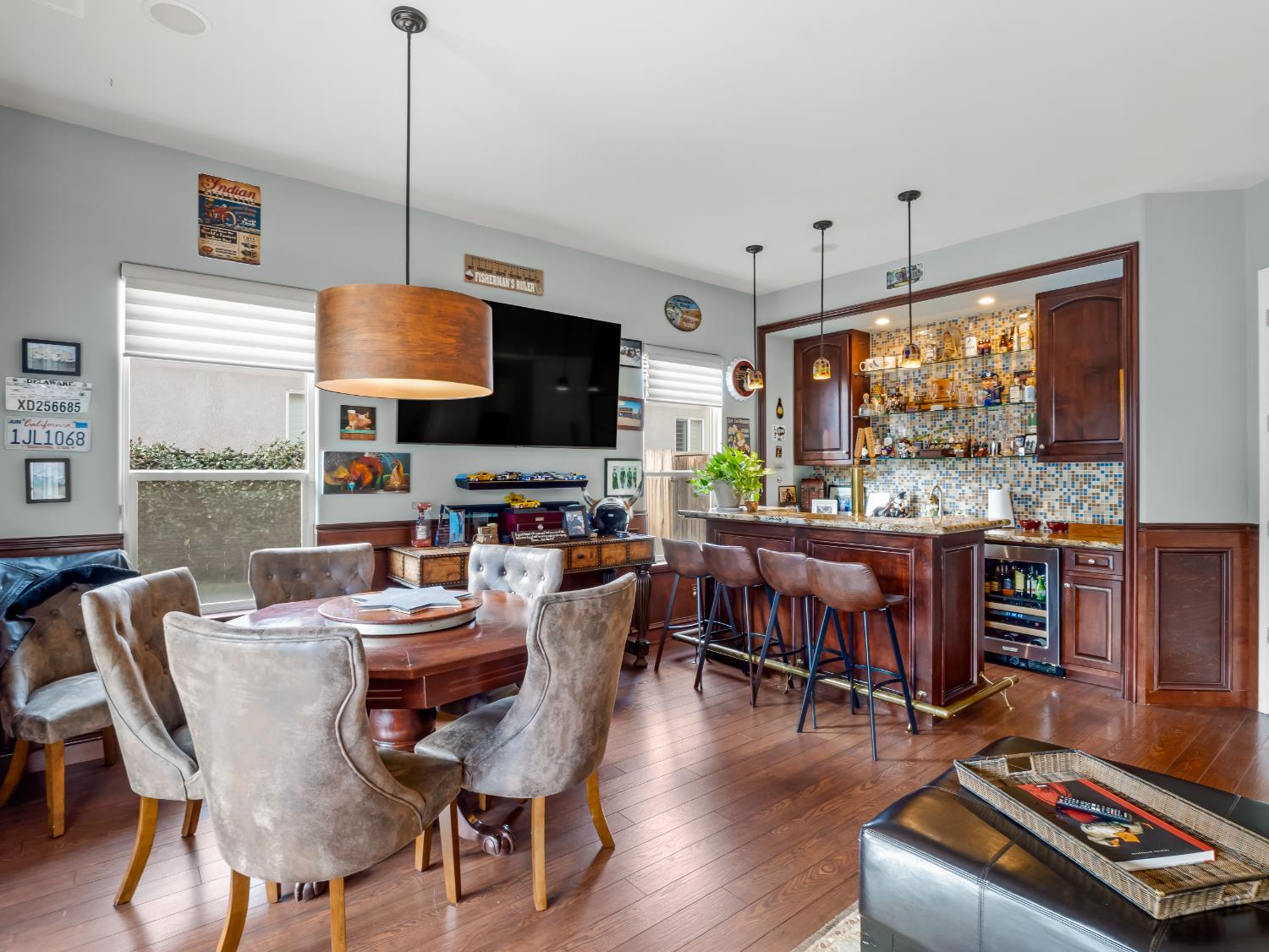 156 Richmond Ave, Clovis, CA 93619