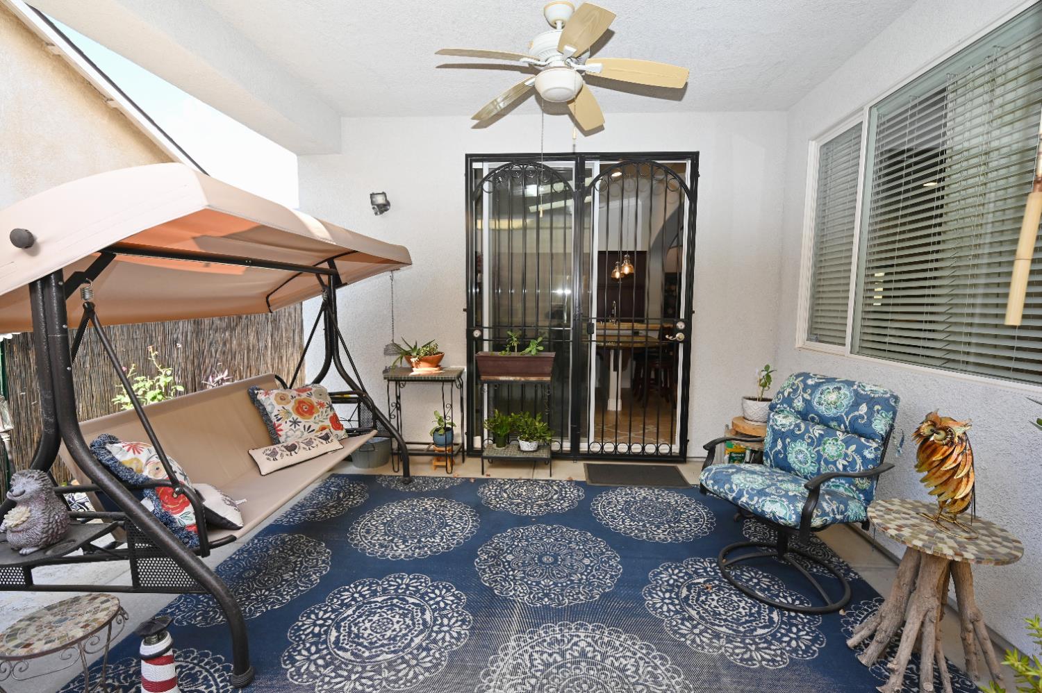 5553 N Plum Ln, Fresno, CA 93711