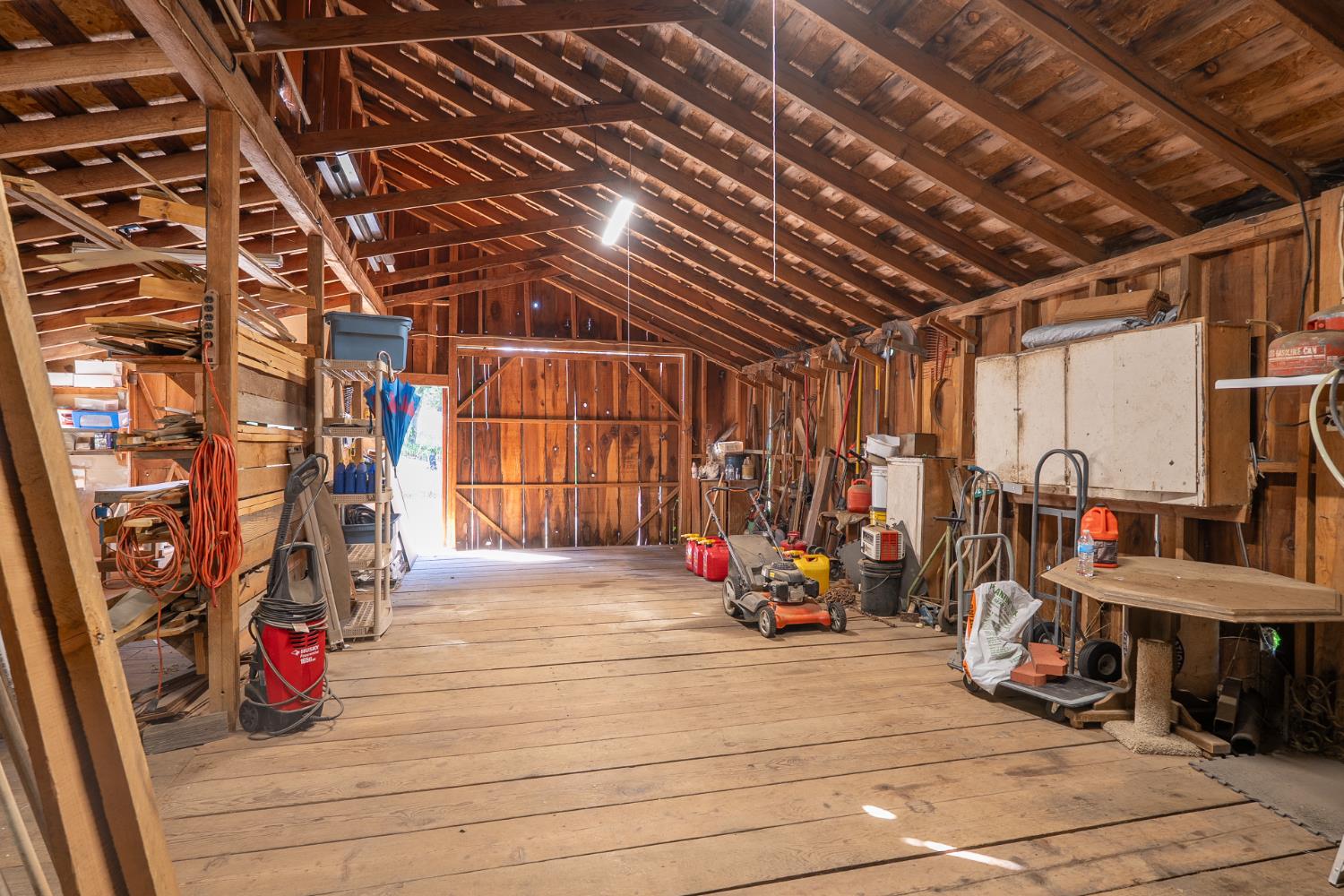 52038 Road 426, Oakhurst, CA 93644