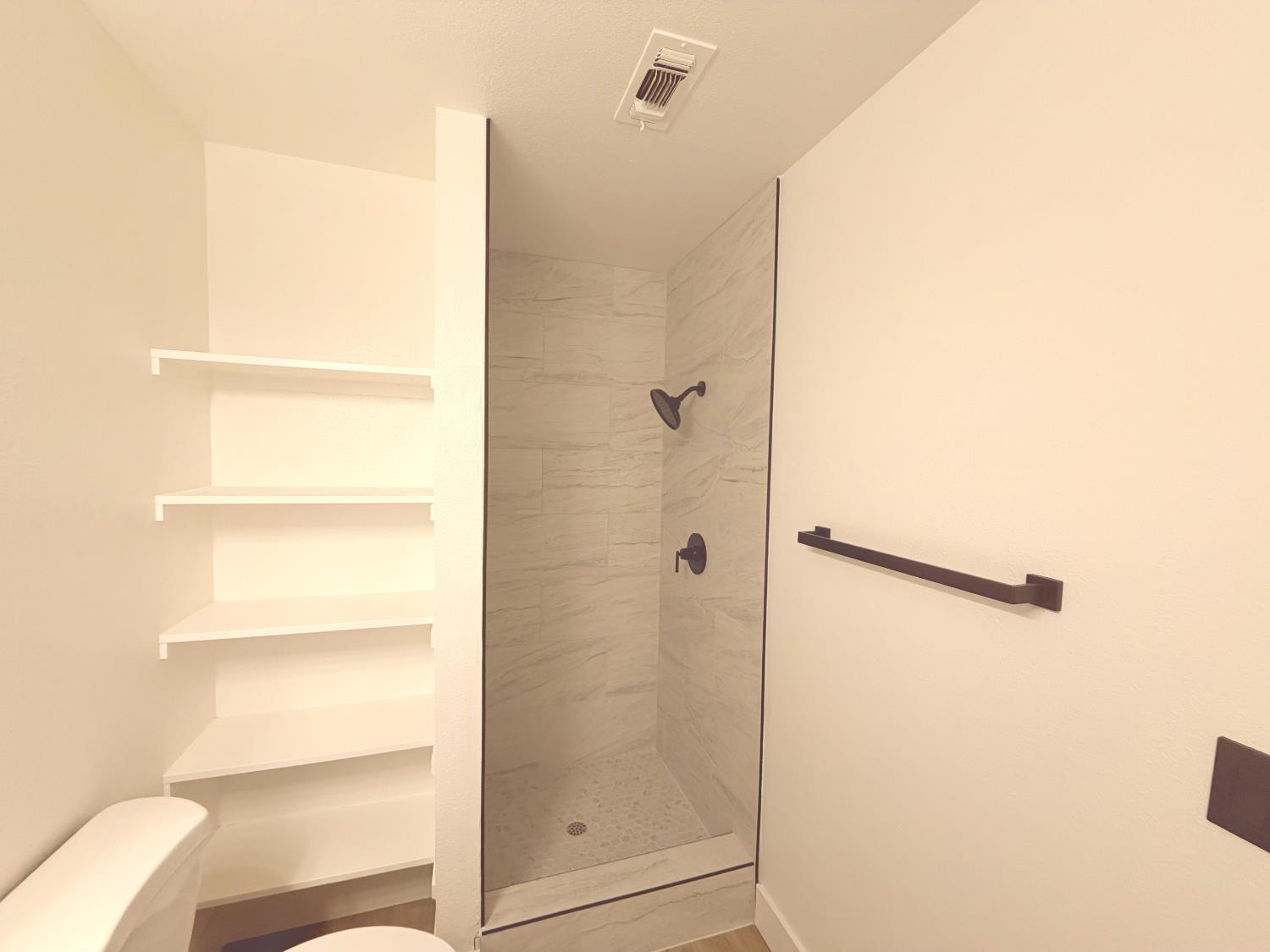 47651 Klamath Ave, Coarsegold, CA 93614