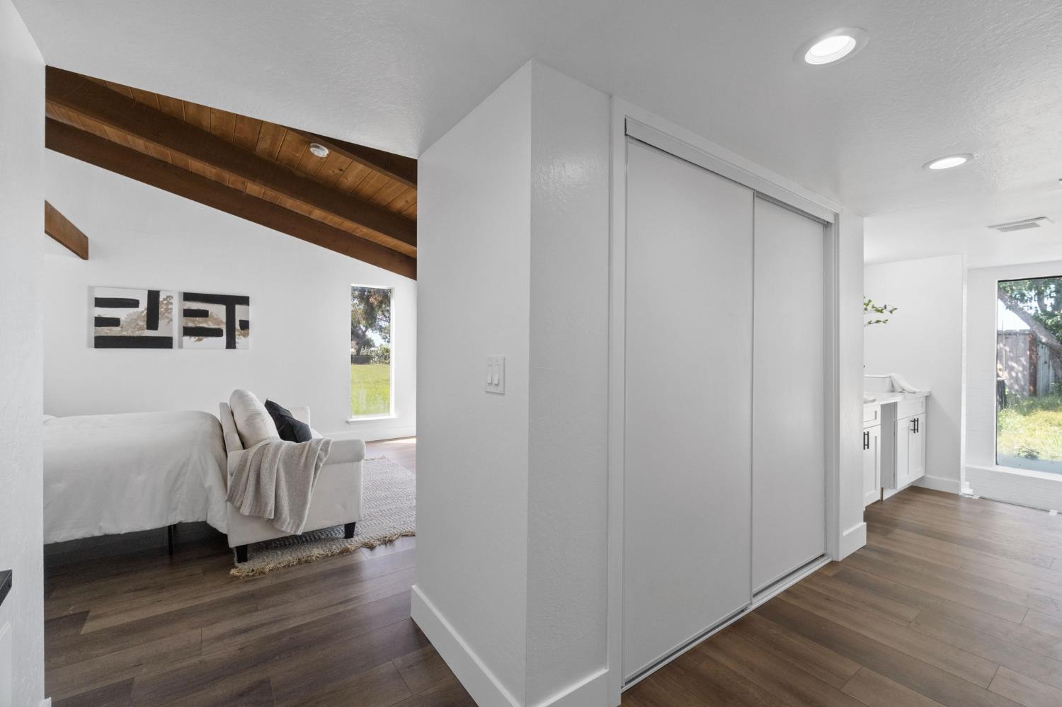 8356 Chamise, Clovis, CA 93619