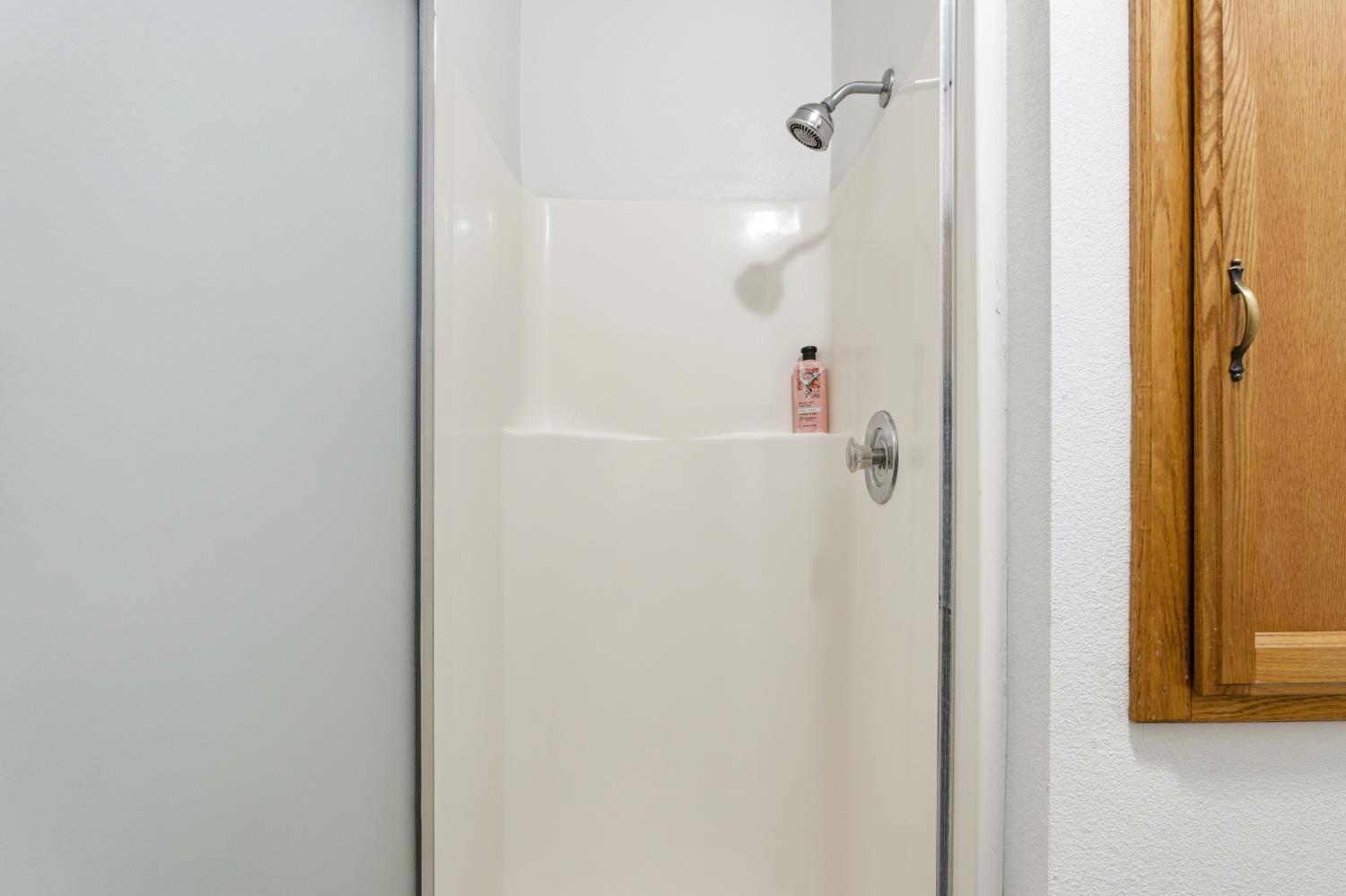 12126 Topper Rd, Madera, CA 93636