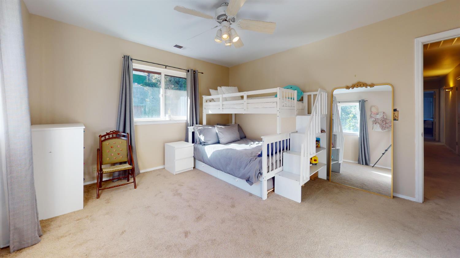 56261 Manzanita Lake Dr, North Fork, CA 93643