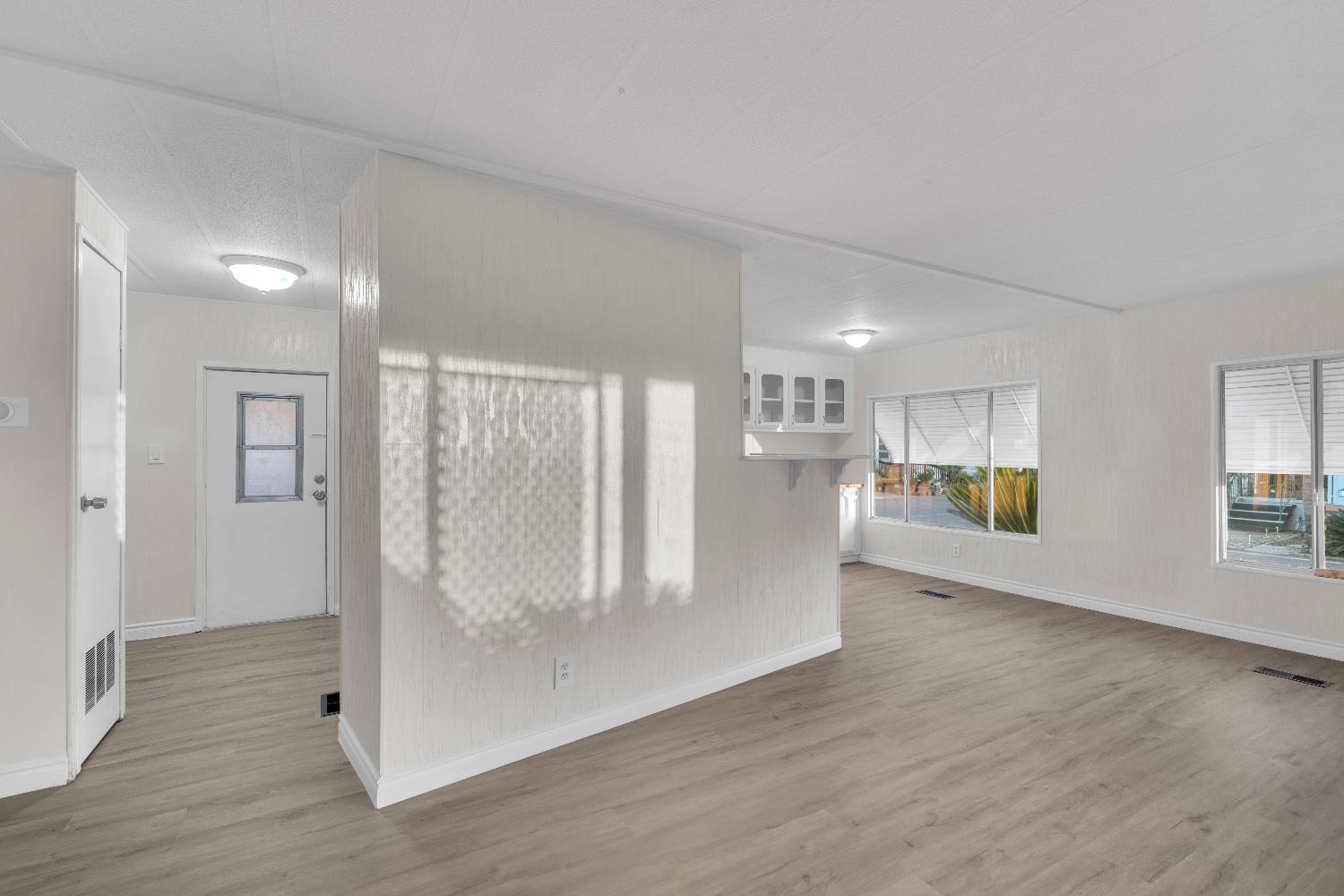 105 W Herndon Ave #112, Pinedale, CA 93650